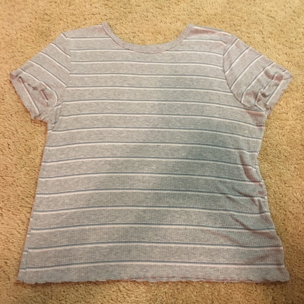 SO cropped tee